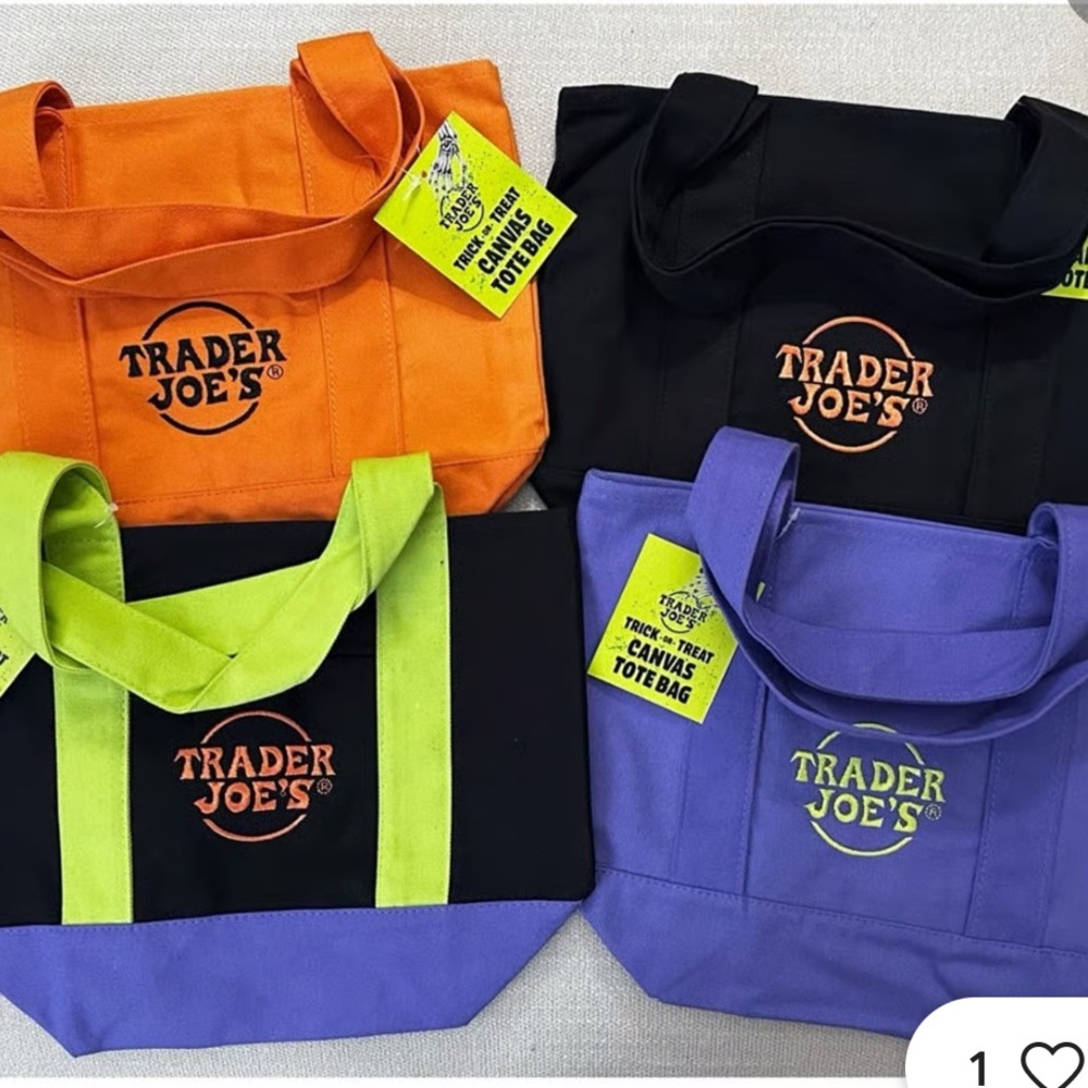 Trader Joe's Canvas Tote Bags Set Halloween limited edition